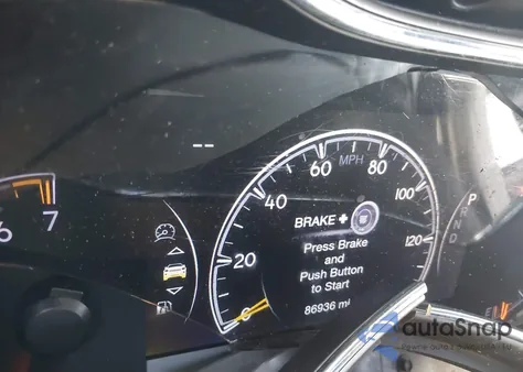 2021 Jeep Grand Cherokee Laredo X 4X4 from USA, damaged, VIN 1C4RJFAG2MC633302